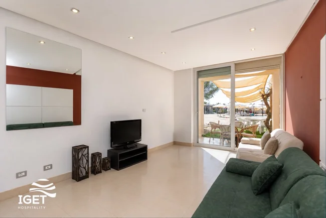 Image of Elegant Ground Floor Cabin in Hacienda Bay